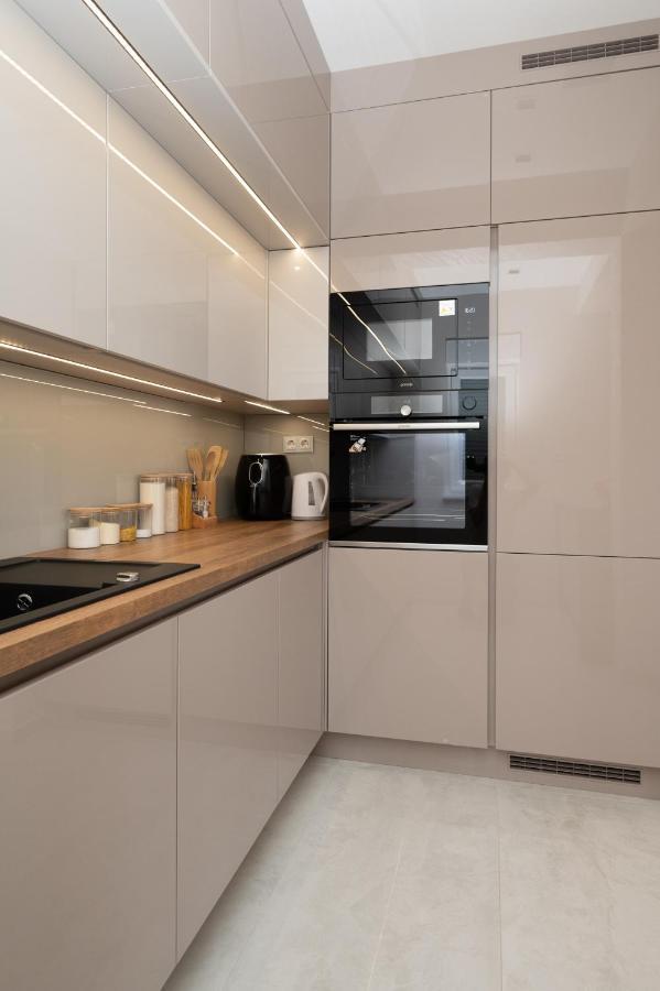 Luxury Apartman Imperio Szybenik Zewnętrze zdjęcie